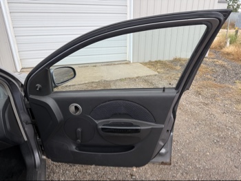 2008 chevrolet aveo5 ls with 134441 miles for sale near elk-river, minnesota 106487_32_passenger_door_panel.jpg