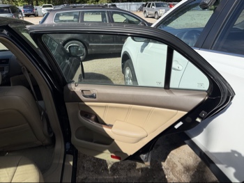 2007 honda accord ex-l-sedan-at with 166984 miles for sale near elk-river, minnesota 106492_30_pass_rear_door_panel.jpg