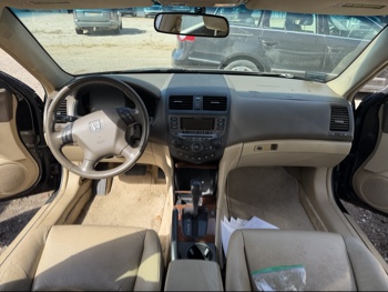 2007 honda accord ex-l-sedan-at with 166984 miles for sale near elk-river, minnesota 106492_34_whole_dash.jpg
