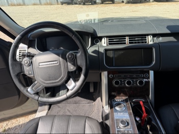 2014 land-rover range-rover 3.0l-v6-supercharged-hse with 167081 miles for sale near elk-river, minnesota 106494_33_dash_from_driver.jpg