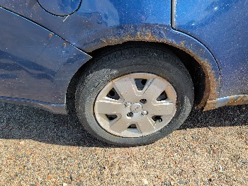 2008 ford focus se-sedan with 205187 miles for sale near elk-river, minnesota 106498_14_rear_pass_wheel.jpg