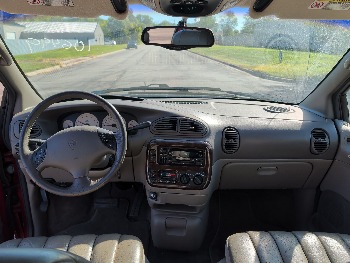 1999 chrysler town-and-country limited-fwd with 88290 miles for sale near elk-river, minnesota 106499_34_whole_dash.jpg