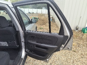 2006 honda cr-v lx-4wd-at with 127591 miles for sale near elk-river, minnesota 106500_30_pass_rear_door_panel.jpg