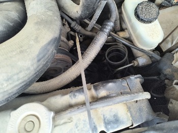 1990 ford econoline e350 with 12 miles for sale near Elk River, Minnesota 106502_50_oil_dipstick.jpg