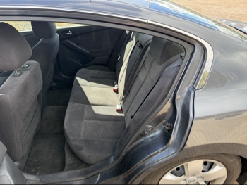 2008 nissan altima 2.5-s with 238750 miles for sale near elk-river, minnesota 106504_24_drv_rear_seat.jpg