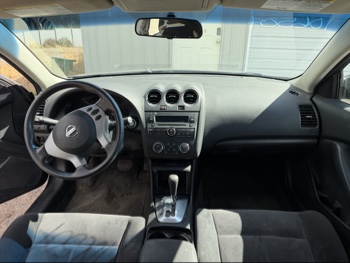 2008 nissan altima 2.5-s with 238750 miles for sale near elk-river, minnesota 106504_34_whole_dash.jpg