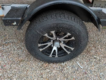 1996 stingray boat with 603 miles for sale near elk-river, minnesota 106507_12_drv_front_wheel.jpg