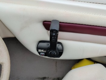 1996 stingray boat with 603 miles for sale near elk-river, minnesota 106507_37_left_of_steering_wheel.jpg