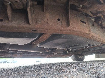 2003 ford explorer xlt-4.0l-4wd with 182785 miles for sale near elk-river, minnesota 106508_20_undercar_rear_pass.jpg