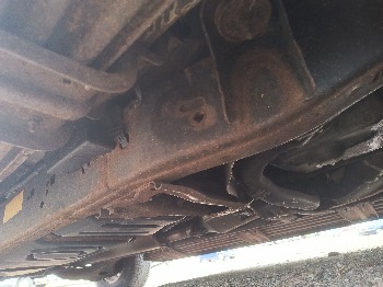2003 ford explorer xlt-4.0l-4wd with 182785 miles for sale near elk-river, minnesota 106508_21_undercar_pass_side.jpg