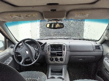 2003 ford explorer xlt-4.0l-4wd with 182785 miles for sale near elk-river, minnesota 106508_34_whole_dash.jpg