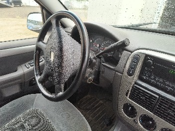 2003 ford explorer xlt-4.0l-4wd with 182785 miles for sale near elk-river, minnesota 106508_36_steering_wheel.jpg