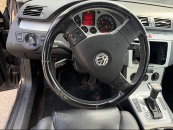 2008 volkswagen passat-wagon komfort with 170711 miles for sale near elk-river, minnesota 106509_36_steering_wheel.jpg