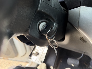 2015 ford escape se-4wd with 166884 miles for sale near elk-river, minnesota 106510_39_radio_closeup.jpg