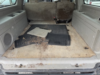 2002 gmc yukon-xl 1500-4wd with 148627 miles for sale near elk-river, minnesota 106511_26_trunk.jpg