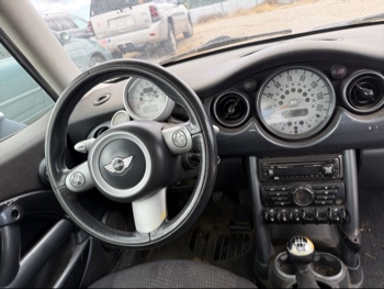 2004 mini cooper base with 208851 miles for sale near elk-river, minnesota 106514_33_dash_from_driver.jpg
