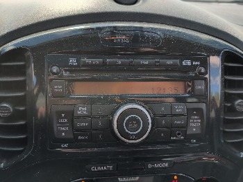 2011 nissan juke s-awd with 85117 miles for sale near elk-river, minnesota 106517_39_radio_closeup.jpg