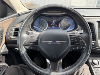 2015 chrysler 200 with 168904 miles for sale near elk-river, minnesota 106518_36_steering_wheel.jpg