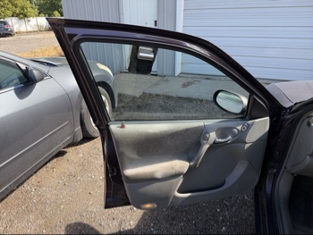 2000 saturn ls ls2 with 158842 miles for sale near elk-river, minnesota 106526_23_driver_door_panel.jpg