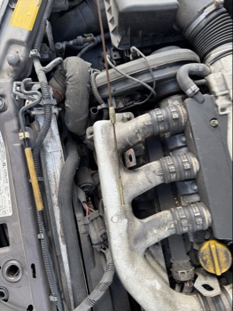 2000 saturn ls ls2 with 158842 miles for sale near elk-river, minnesota 106526_50_oil_dipstick.jpg