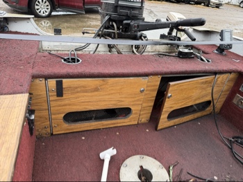 1988 lund boat-co-rebel for sale near elk-river, minnesota 106533_28_pass_rear_seat.jpg