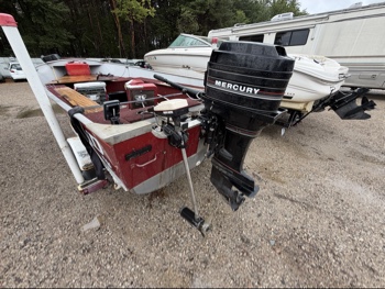 1988 lund boat-co-rebel for sale near elk-river, minnesota 106533_49_engine_bay.jpg