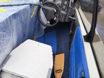1987 bayliner capri for sale near elk-river, minnesota 106534_22_driver_seat.jpg