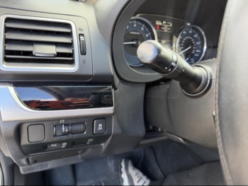 2016 subaru crosstrek 2.0i-limited-pzev-cvt with 119812 miles for sale near elk-river, minnesota 106535_37_left_of_steering_wheel.jpg