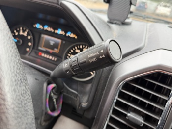 2015 ford f-150 lariat-supercab-8-ft.-4wd with 194548 miles for sale near elk-river, minnesota 106536_41_shifter.jpg