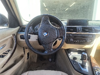 2013 bmw 3-series 328i-xdrive-sedan with 309815 miles for sale near elk-river, minnesota 106543_33_dash_from_driver.jpg