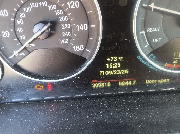2013 bmw 3-series 328i-xdrive-sedan with 309815 miles for sale near elk-river, minnesota 106543_44_mileage_closeup.jpg