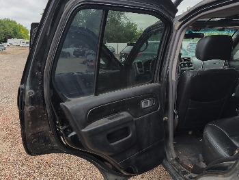 2001 nissan xterra xe-4wd with 205423 miles for sale near elk-river, minnesota 106546_25_drv_rear_door_panel.jpg