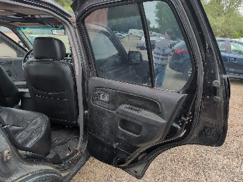 2001 nissan xterra xe-4wd with 205423 miles for sale near elk-river, minnesota 106546_30_pass_rear_door_panel.jpg