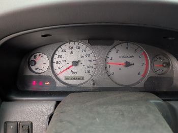 2001 nissan xterra xe-4wd with 205423 miles for sale near elk-river, minnesota 106546_43_gauge_cluster.jpg