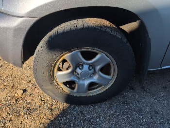 2005 toyota rav4 2wd with 173910 miles for sale near elk-river, minnesota 106547_12_drv_front_wheel.jpg