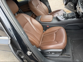 2017 audi q7 3.0-premium-plus-quattro with 111119 miles for sale near elk-river, minnesota 106548_31_passenger_seat.jpg