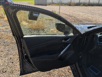 2014 mazda mazda6 i-touring-plus with 301023 miles for sale near elk-river, minnesota 106552_23_driver_door_panel.jpg