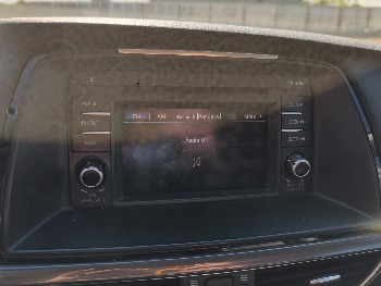 2014 mazda mazda6 i-touring-plus with 301023 miles for sale near elk-river, minnesota 106552_39_radio_closeup.jpg
