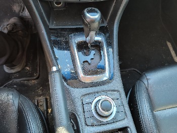 2014 mazda mazda6 i-touring-plus with 301023 miles for sale near elk-river, minnesota 106552_41_shifter.jpg