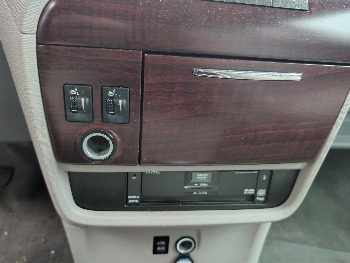 2011 toyota sienna limited-7-pass-v6 with 217246 miles for sale near elk-river, minnesota 106553_42_heated_seat_switches.jpg
