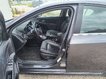 2011 chevrolet cruze ltz with 157761 miles for sale near elk-river, minnesota 106554_22_driver_seat.jpg