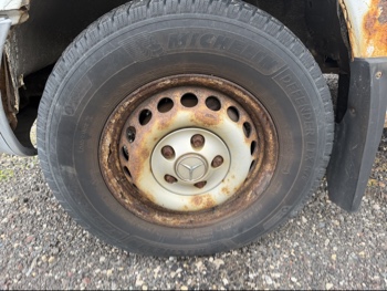 2006 dodge sprinter-wagon 2500-high-ceiling-140-in.-wb for sale near elk-river, minnesota 106555_12_drv_front_wheel.jpg