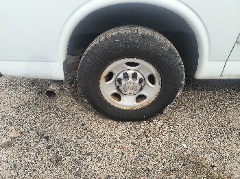 2014 chevrolet express 2500-cargo with 199160 miles for sale near elk-river, minnesota 106556_14_rear_pass_wheel.jpg