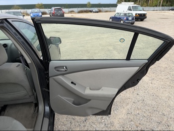 2010 nissan altima 2.5-s with 231356 miles for sale near elk-river, minnesota 106560_30_pass_rear_door_panel.jpg