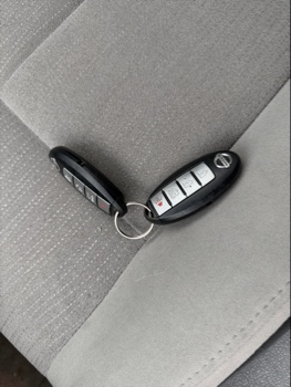 2010 nissan altima 2.5-s with 231356 miles for sale near elk-river, minnesota 106560_51_keys.jpg