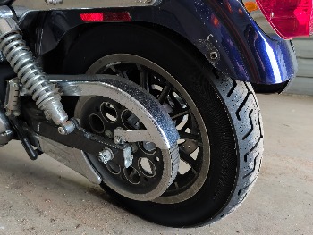 2000 harley-davidson fxds - with 32149 miles for sale near elk-river, minnesota 106561_13_rear_drv_wheel.jpg