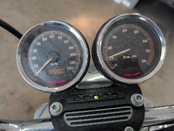 2000 harley-davidson fxds - with 32149 miles for sale near elk-river, minnesota 106561_43_gauge_cluster.jpg