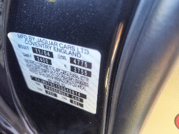 2005 jaguar xj-series xj8l with 123017 miles for sale near elk-river, minnesota 106564_47_door_vin_sticker.jpg