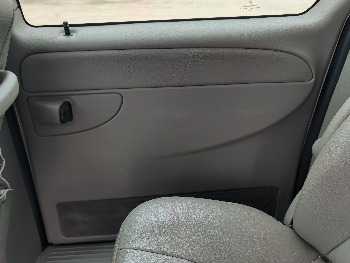 2003 chrysler town-and-country with 184015 miles for sale near elk-river, minnesota 106565_25_drv_rear_door_panel.jpg