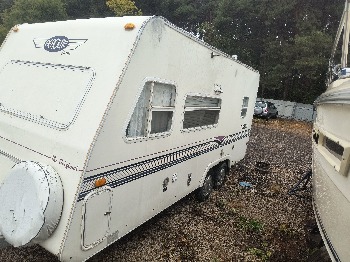 1998 aerolite travel-trailer - for sale near Elk River, Minnesota 106566_09_front_windshield.jpg